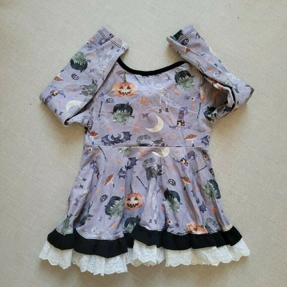 Bella & Omi Halloween Tunic Playset - Picture 7 of 12